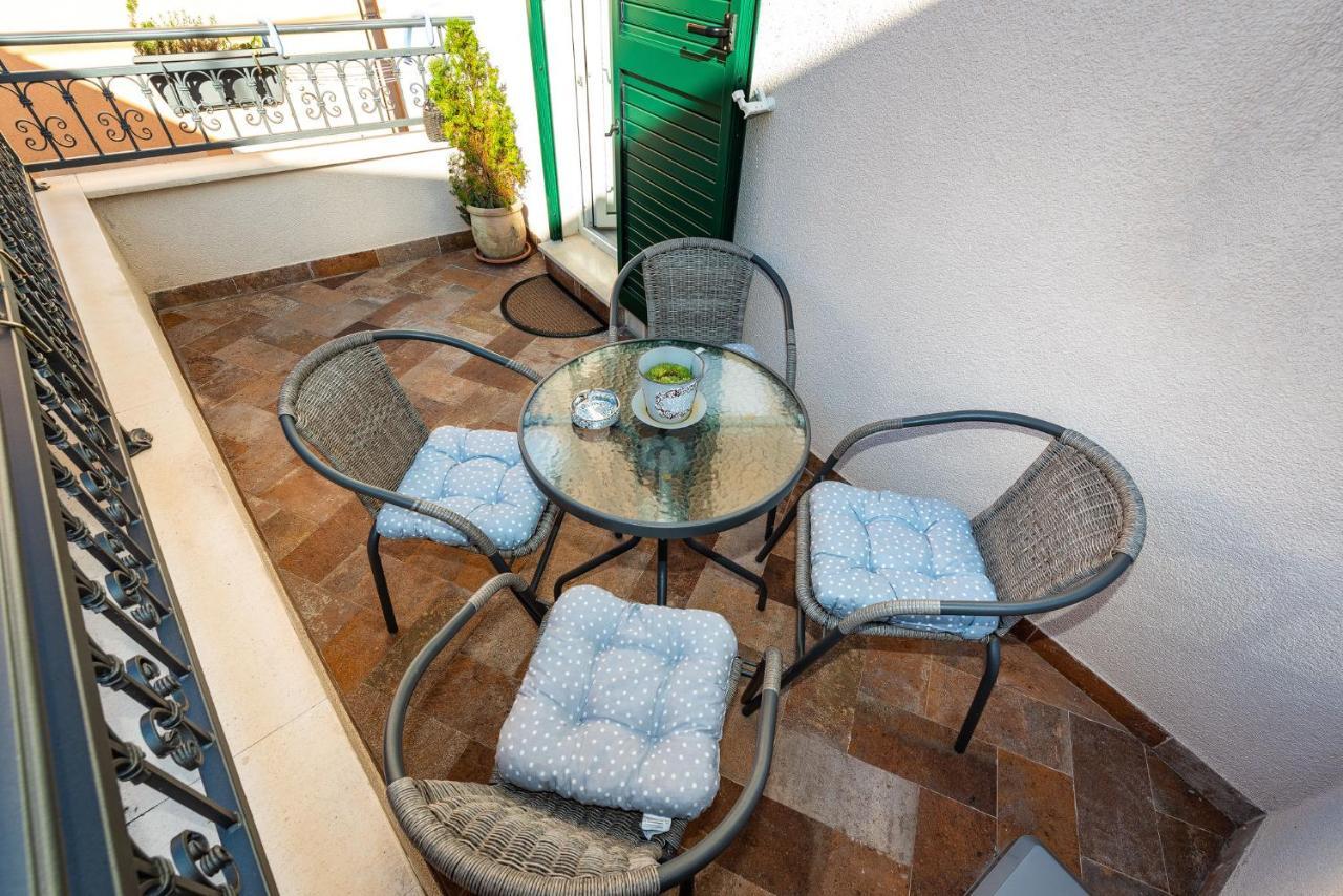 Navis Luxury Apartments Vodice Exterior foto